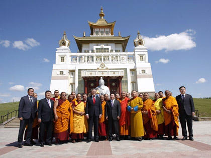 Президент Монголии в Калмыкии