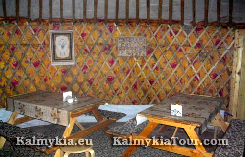 Жизнь кочевников в Калмыкии Жизнь кочевников в Калмыкии