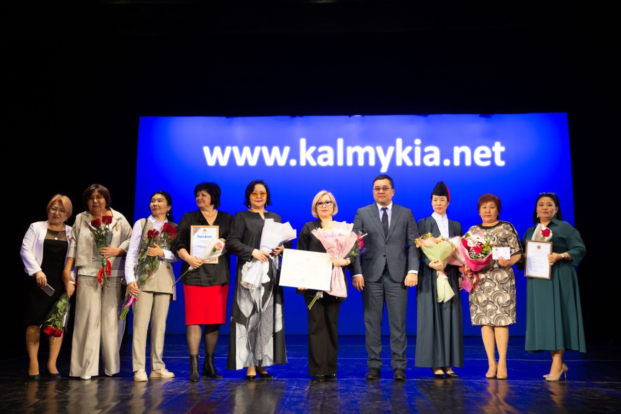 День работников культуры