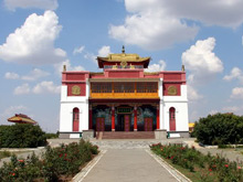Буддийский храм Геден Шеддуб Чойкорлинг Калмыкия