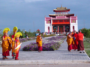 Буддийский монастырь Геден Шеддеб Чойкорлинг
